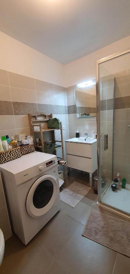 Appartement A 10 Min A Pied De La Plage De Nizza Kültér fotó